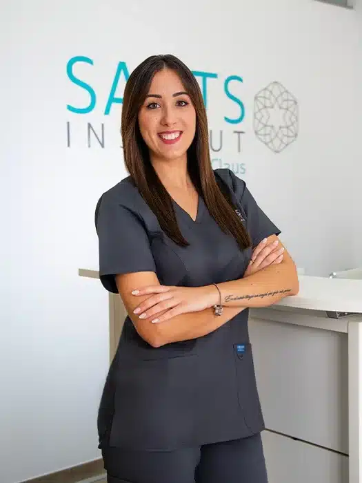 Elena-Gomez-Gestion-Atencion-Cliente-en-Clinica-Medicina-Esterica-Sants-Institut-Barcelona